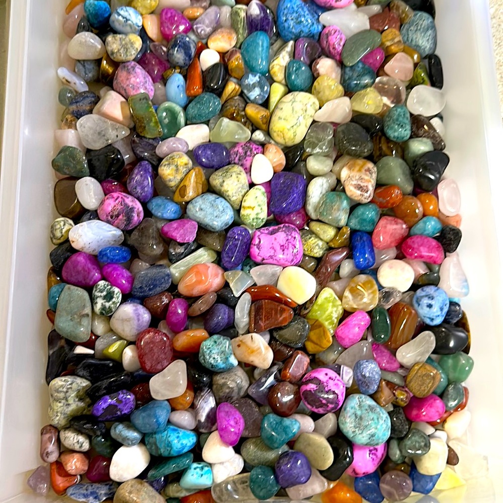 1/2 pound of random assorted stones